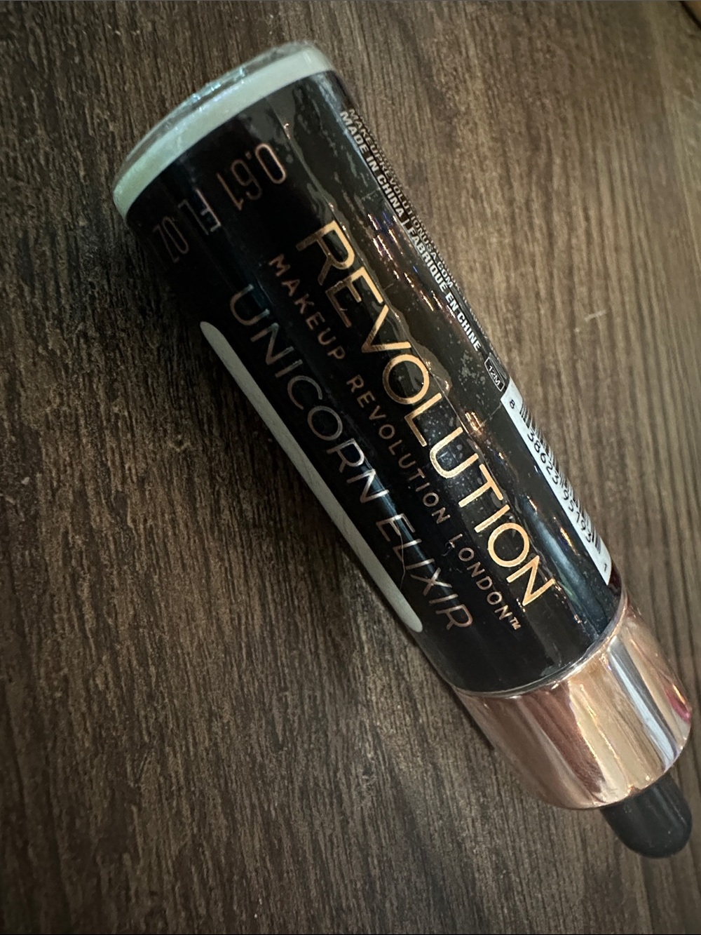 Makeup Revolution Unicorn Elixir Face Highlighter - White/Iridiscent